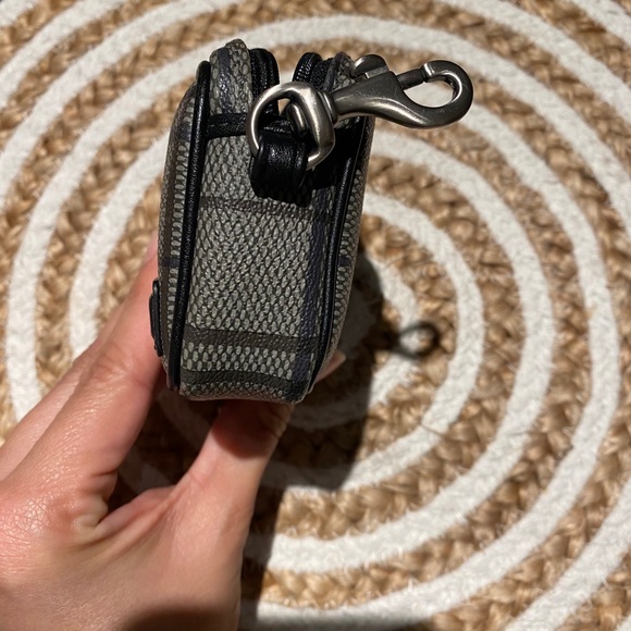 Coach Digital Camera Case - Picture 6 of 7